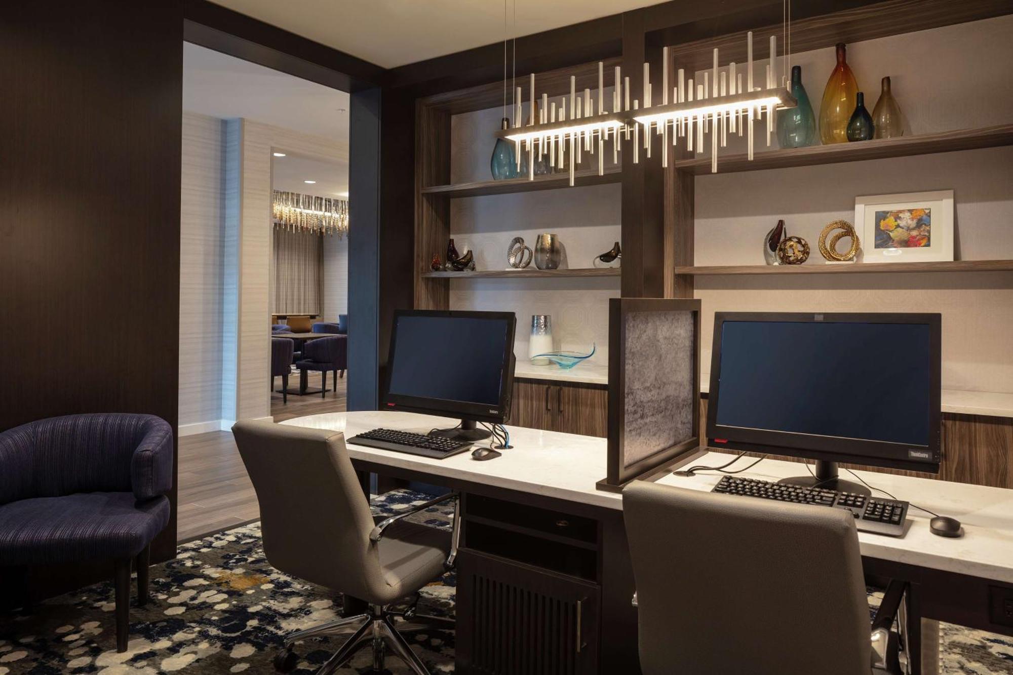 Homewood Suites By Hilton Needham Boston Екстериор снимка